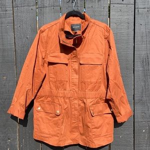 Banana Republic cargo/ utility jacket, rust color, size XL, front zipper